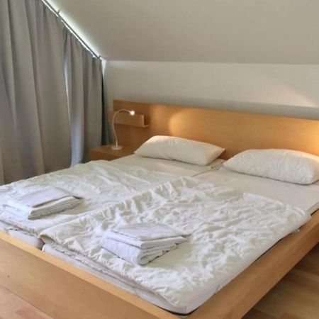 فيلا W7 - Sehr Schoenes Ferienhaus Mit Toller Lage Und Super Aussicht In Roebel An Der Mueritz المظهر الخارجي الصورة