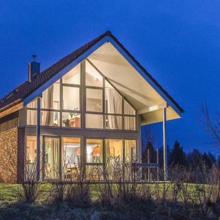 فيلا W7 - Sehr Schoenes Ferienhaus Mit Toller Lage Und Super Aussicht In Roebel An Der Mueritz المظهر الخارجي الصورة